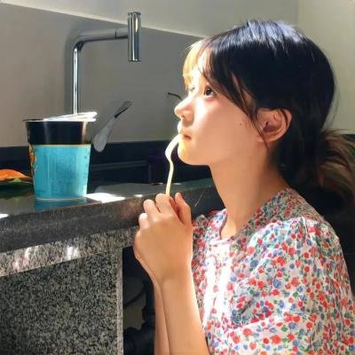 内裤队长吓鬼记